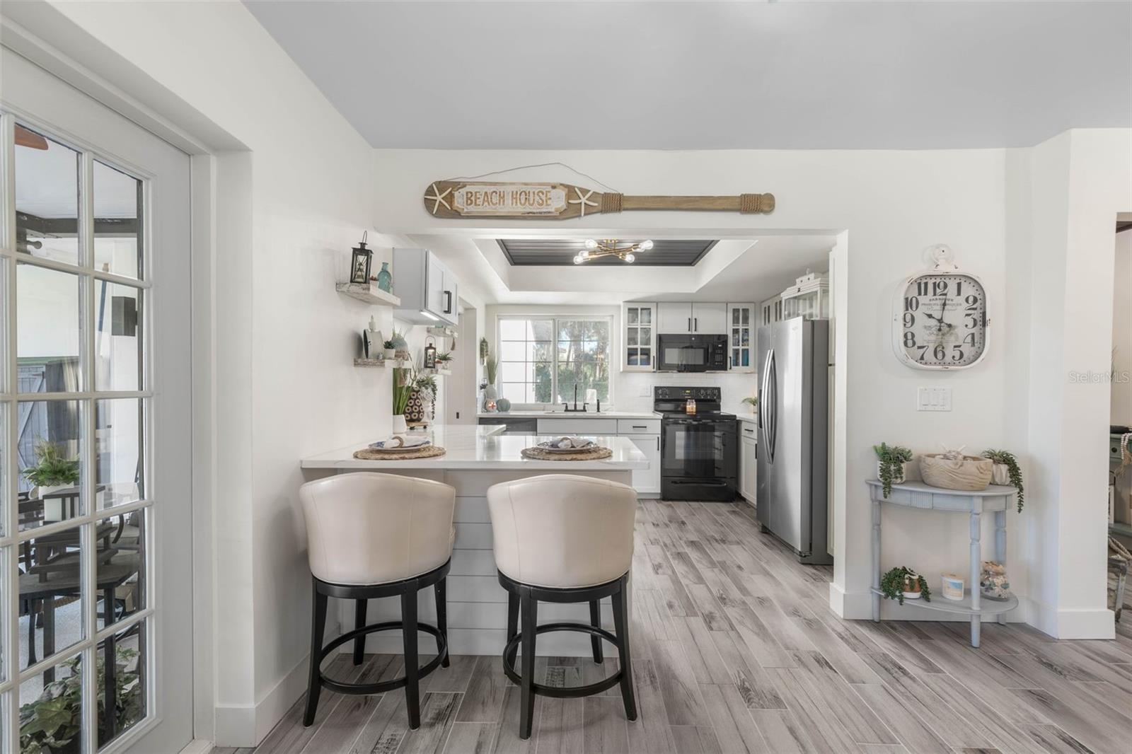 LAKE FOREST & LAKE FOREST NORTH - Residential