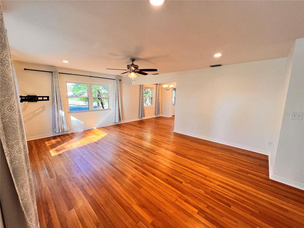 Photo of 2203 Montana Street, Orlando, FL 32803 (MLS # O6374549)