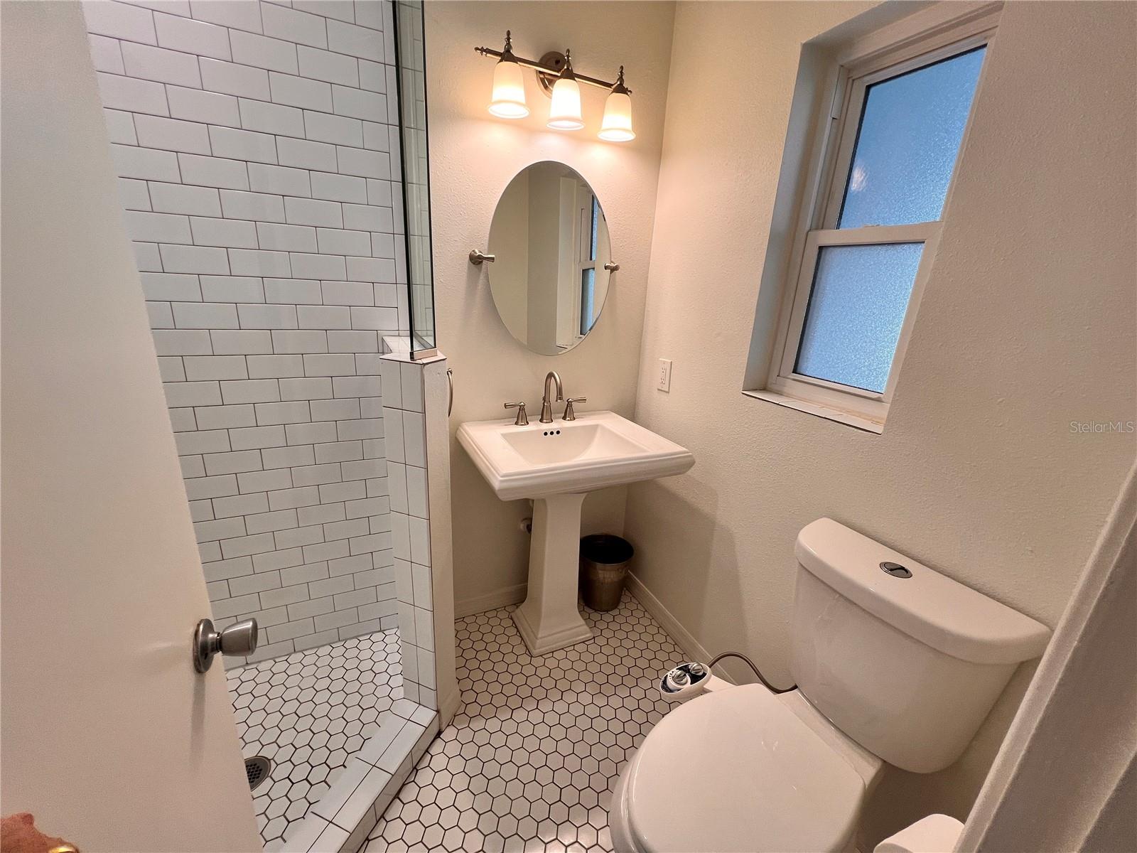 NORTH HAMPTON PARK - Residential Lease