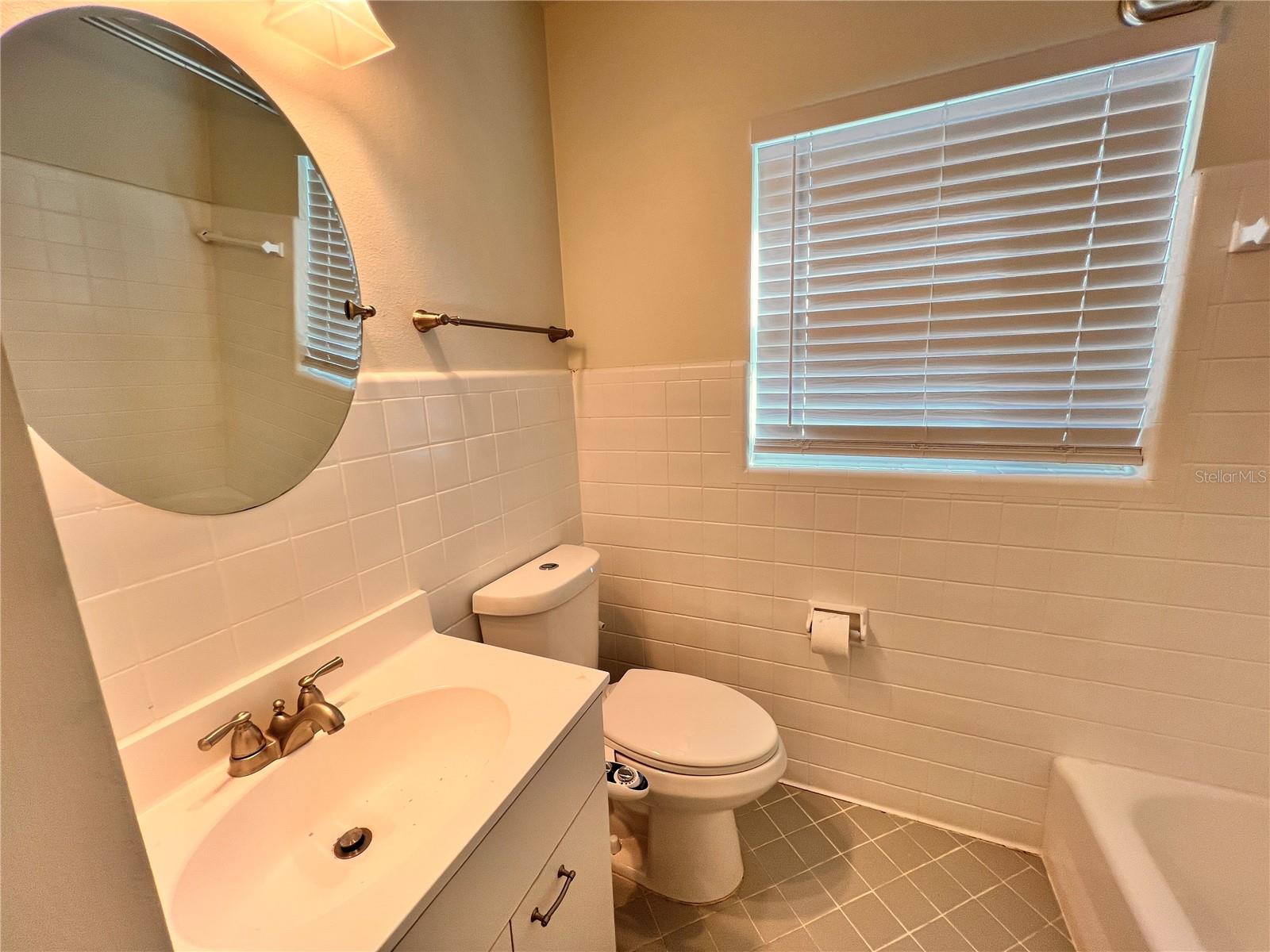 NORTH HAMPTON PARK - Residential Lease