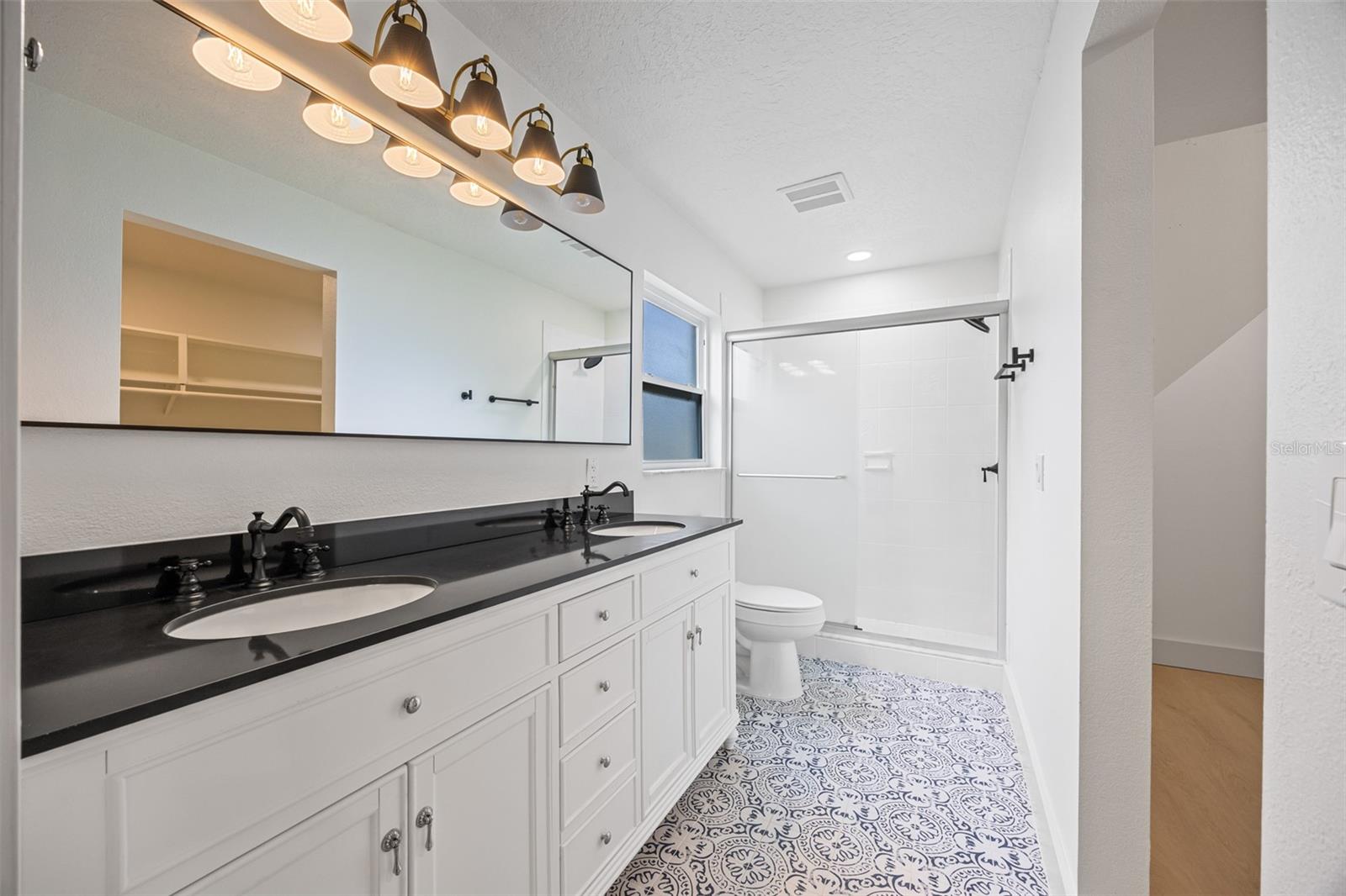 PORT MALABAR COUNTRY CLUB UNIT 02 - Residential