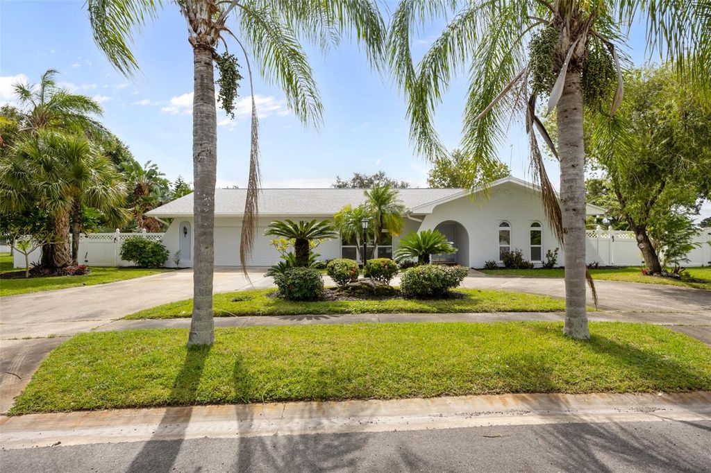 Photo of 914 Waialae Circle NE, Palm Bay, FL 32905 (MLS # O6354665)