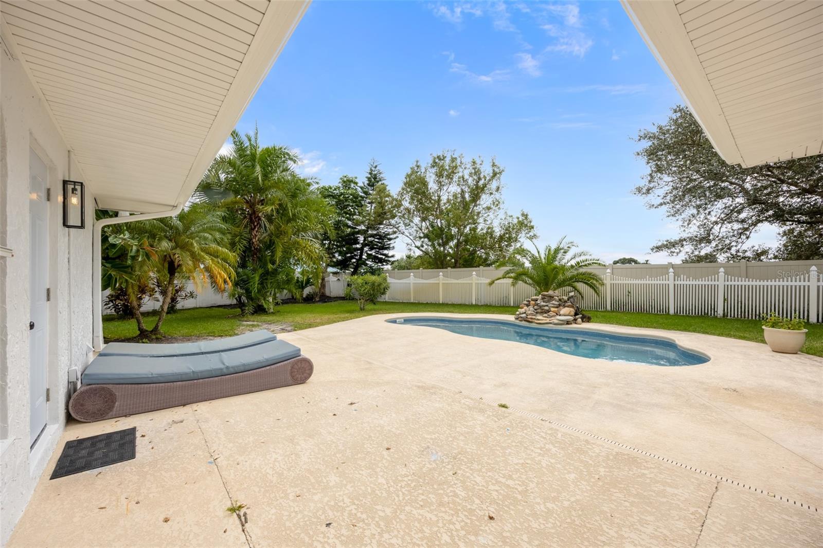 PORT MALABAR COUNTRY CLUB UNIT 02 - Residential