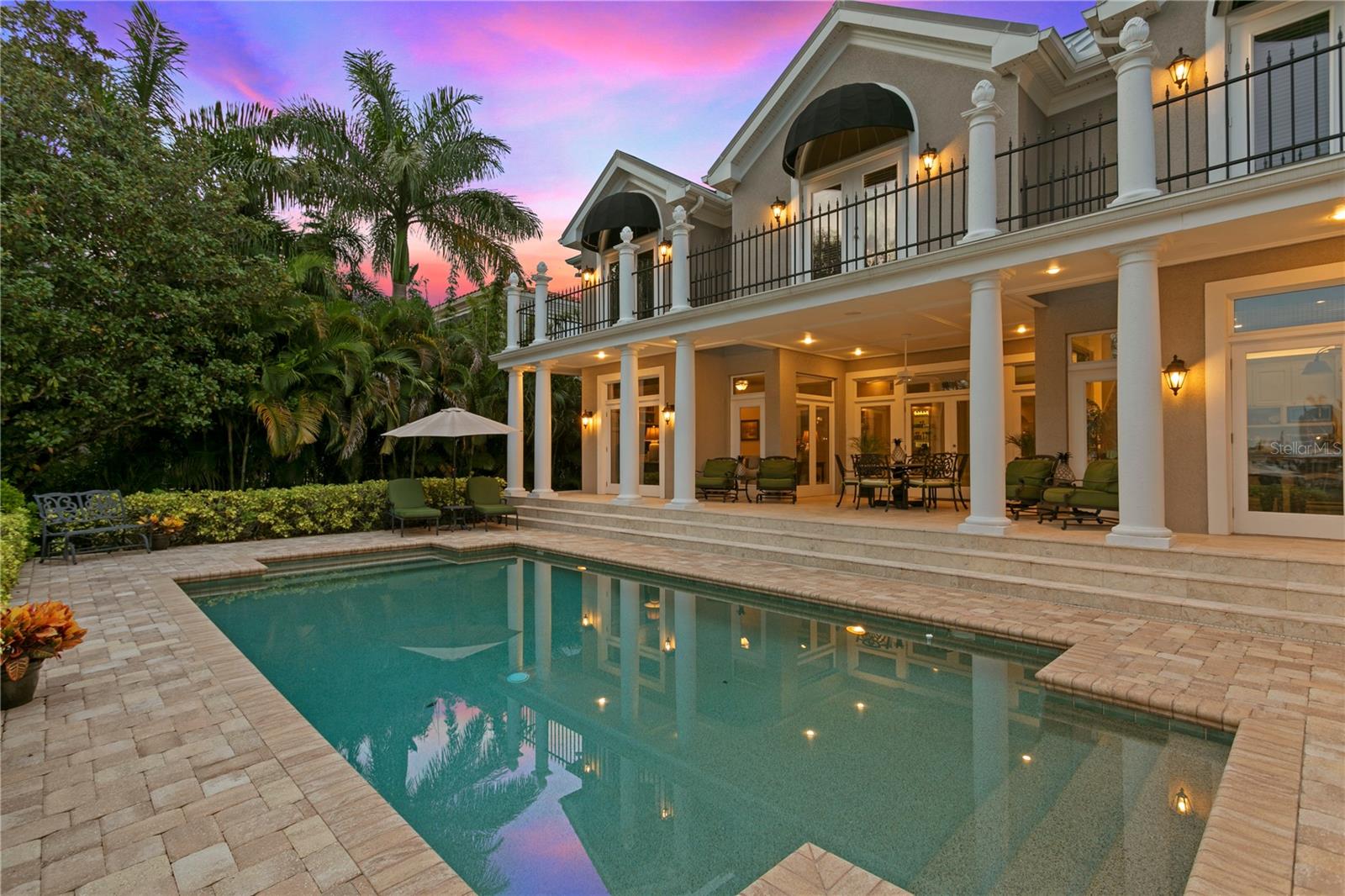 SUNSET PARK - Residential