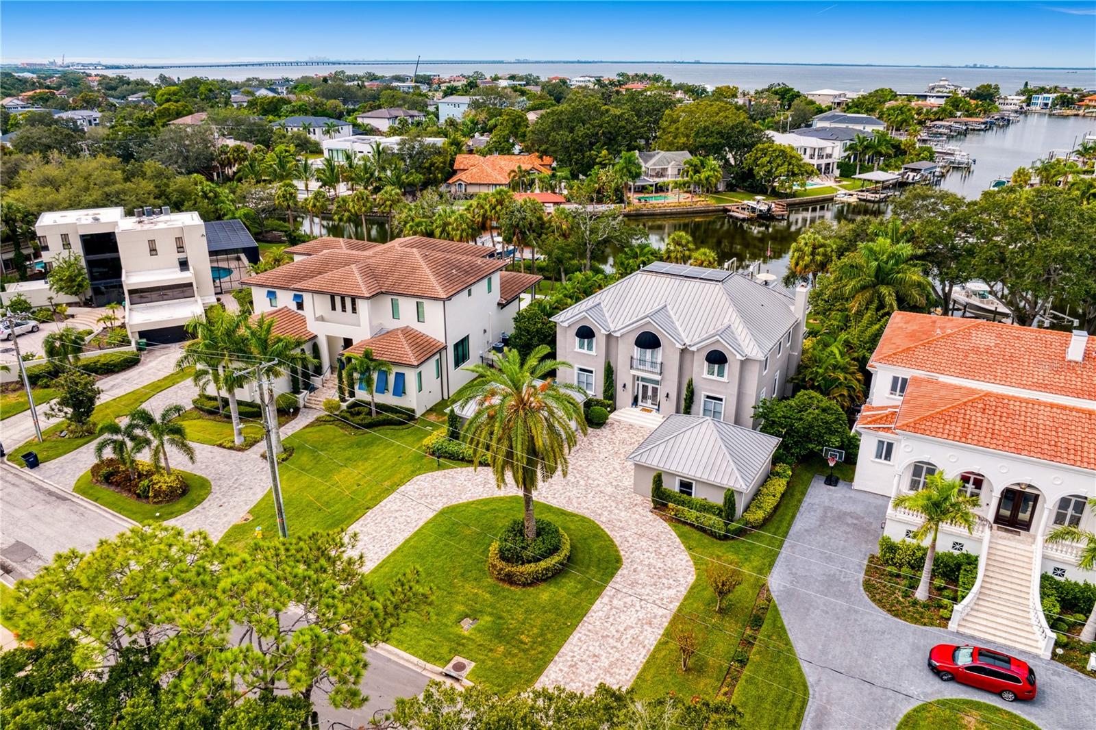 SUNSET PARK - Residential