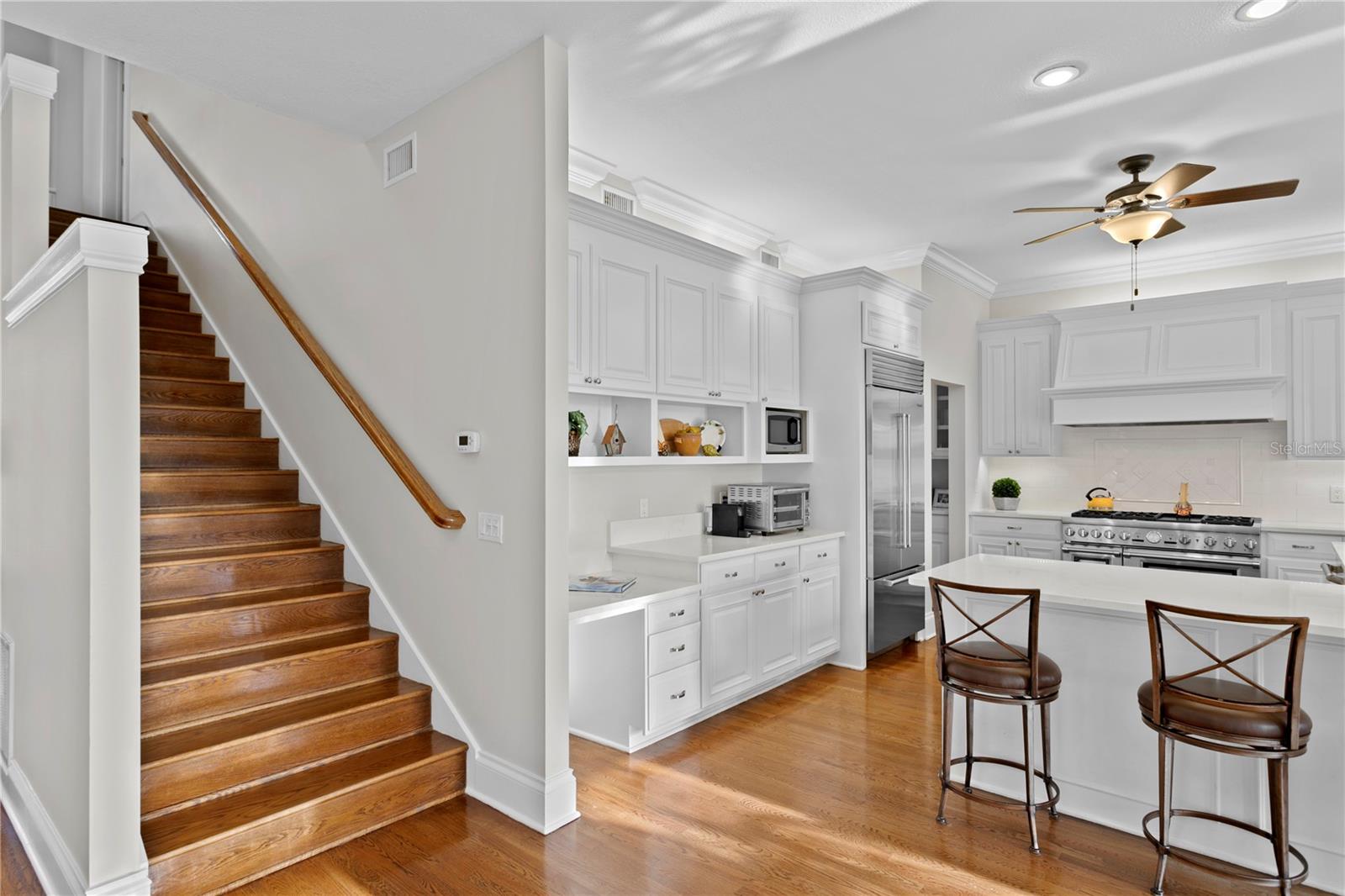 SUNSET PARK - Residential