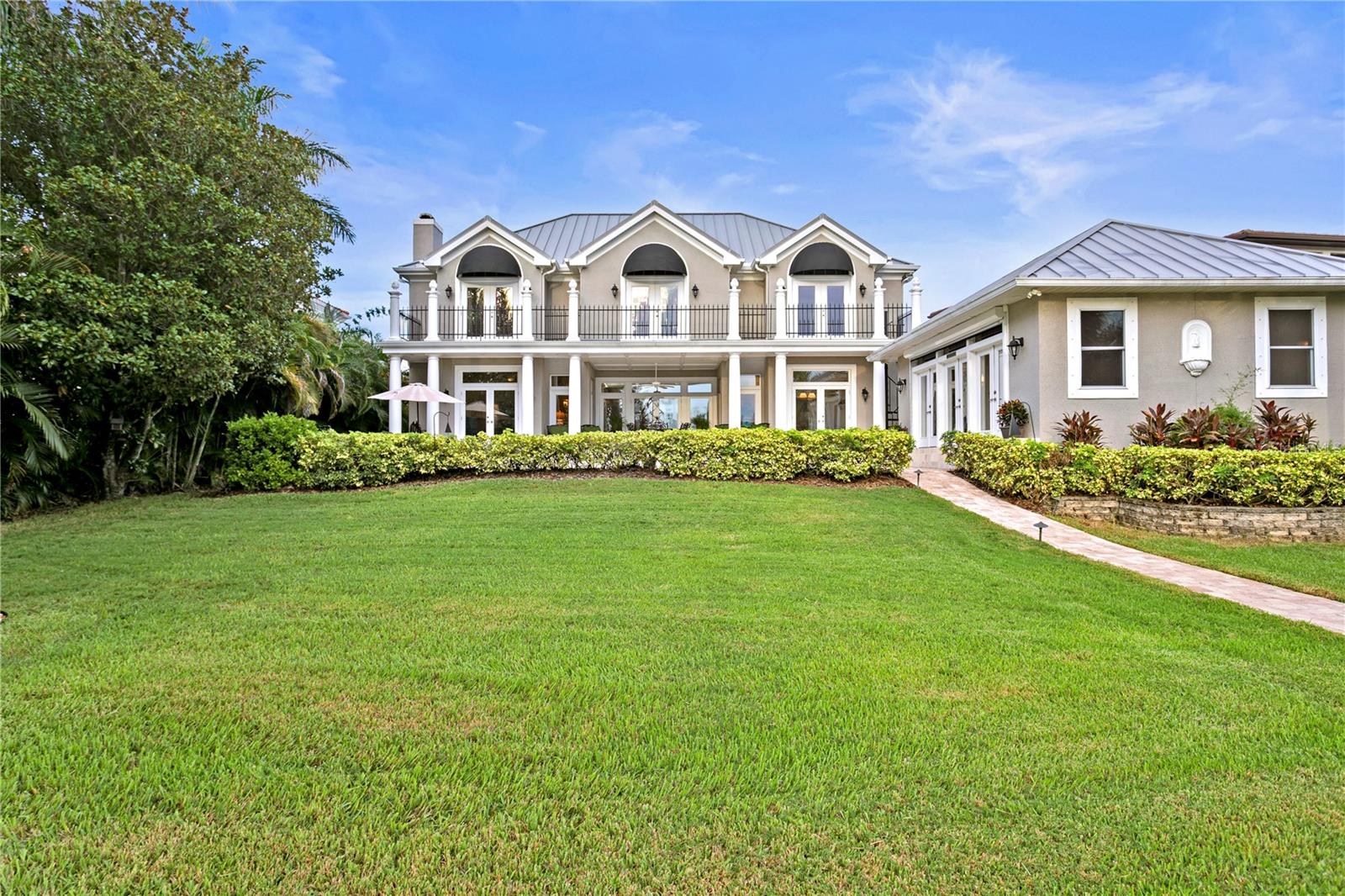 SUNSET PARK - Residential