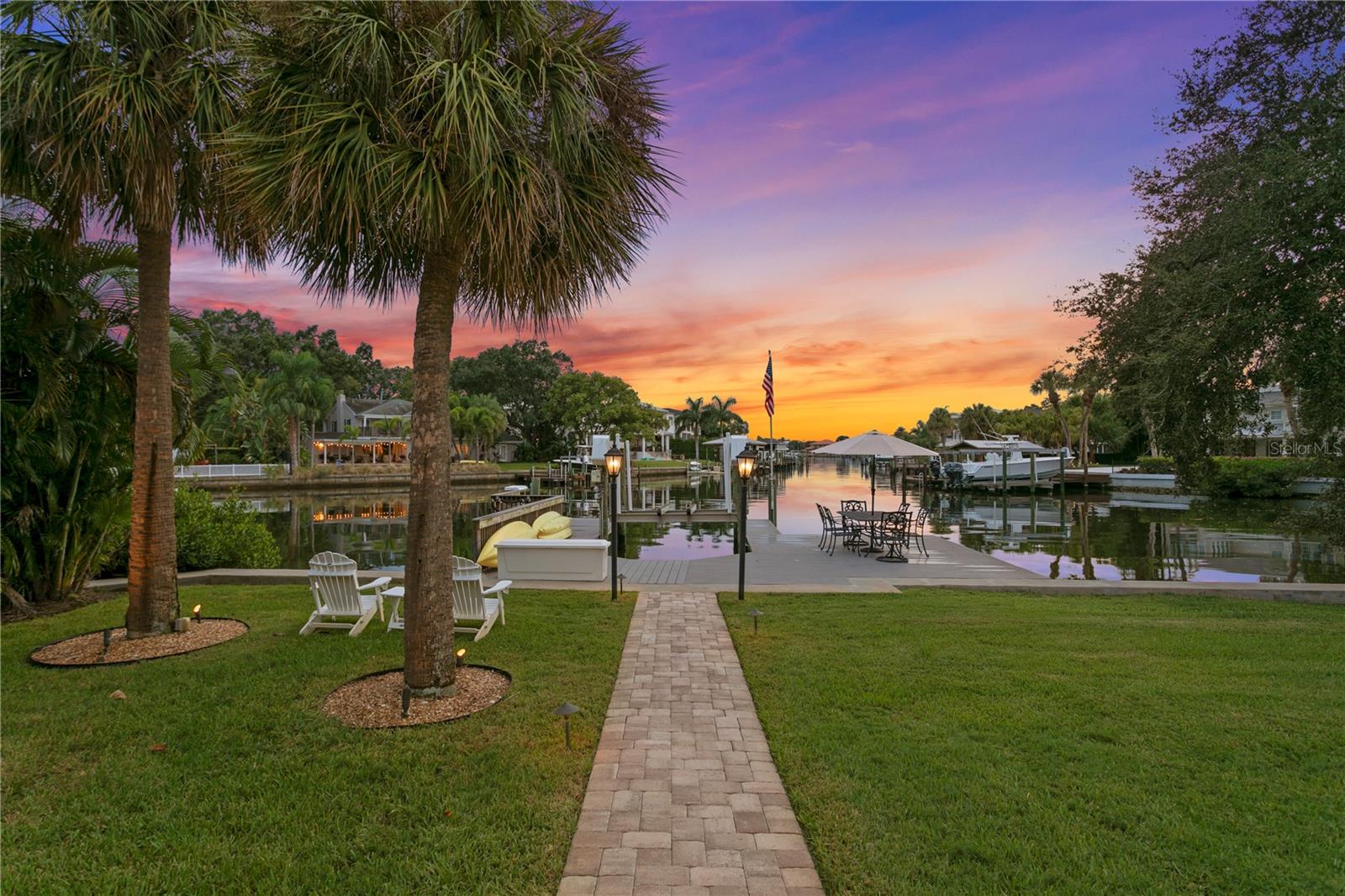 SUNSET PARK - Residential