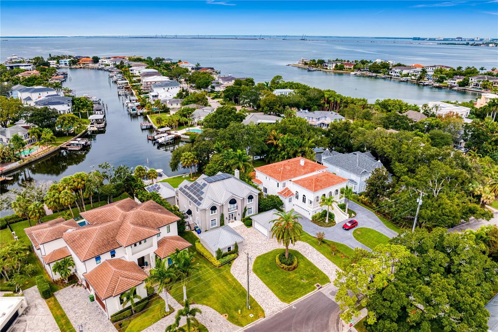 SUNSET PARK - Residential