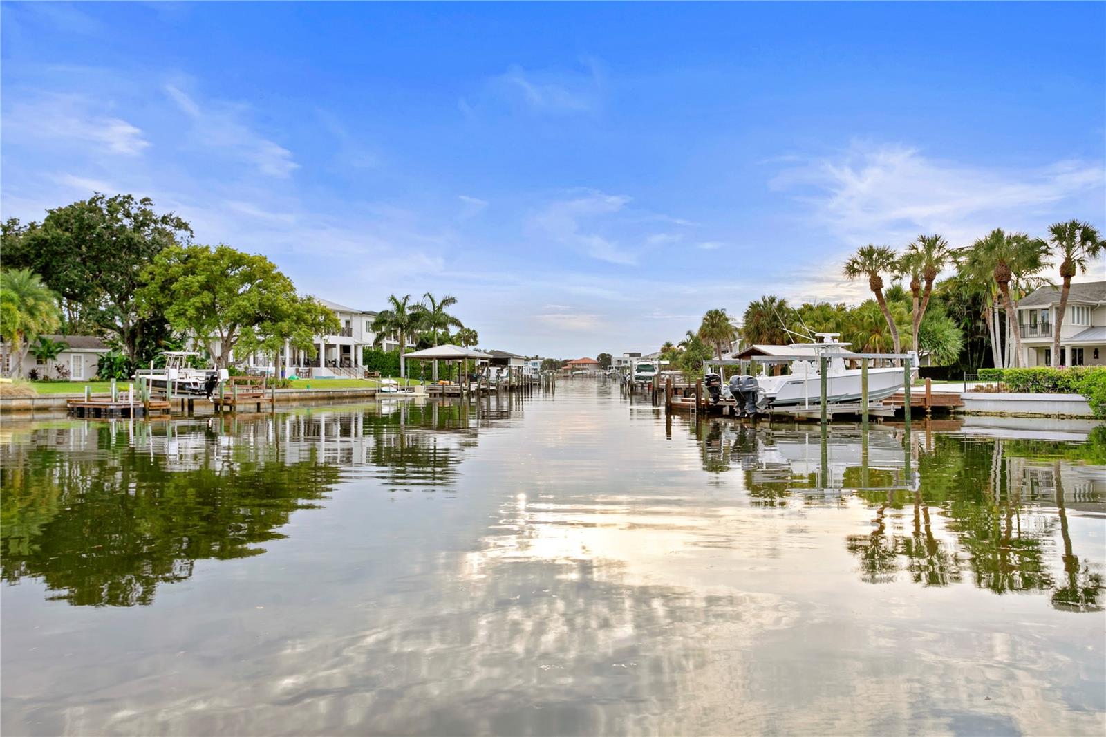 SUNSET PARK - Residential