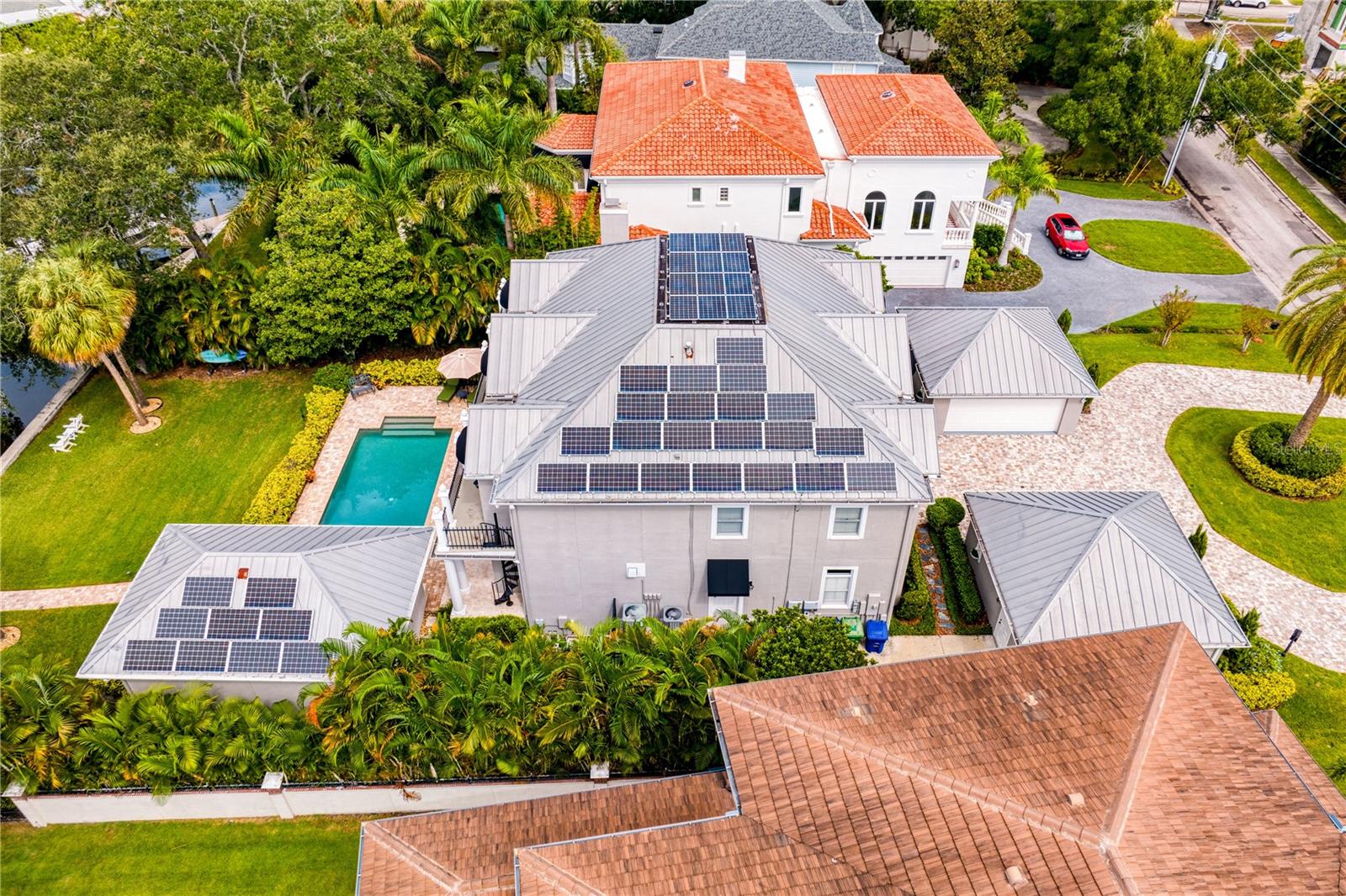 SUNSET PARK - Residential