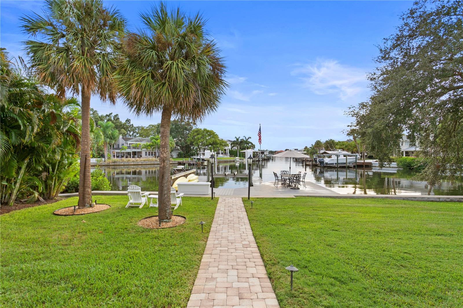 SUNSET PARK - Residential