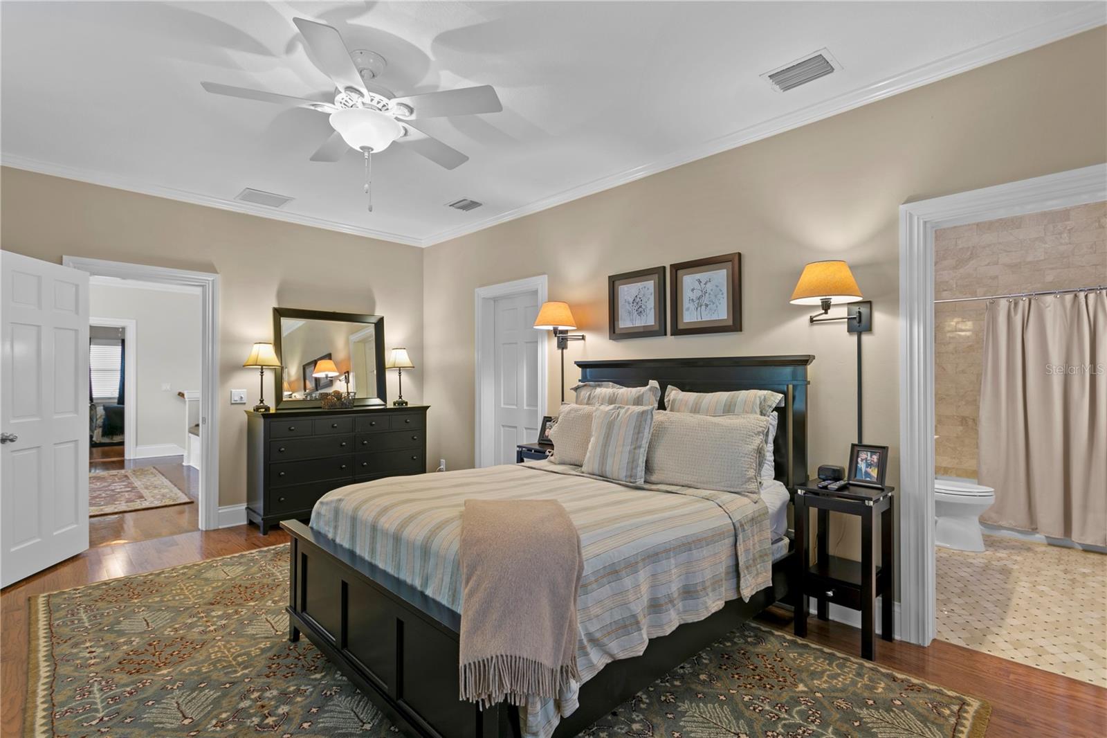 SUNSET PARK - Residential