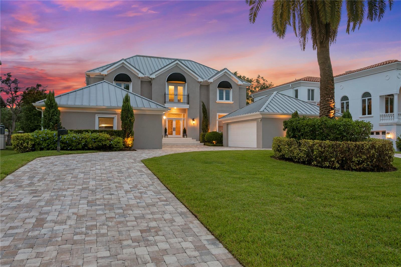 SUNSET PARK - Residential