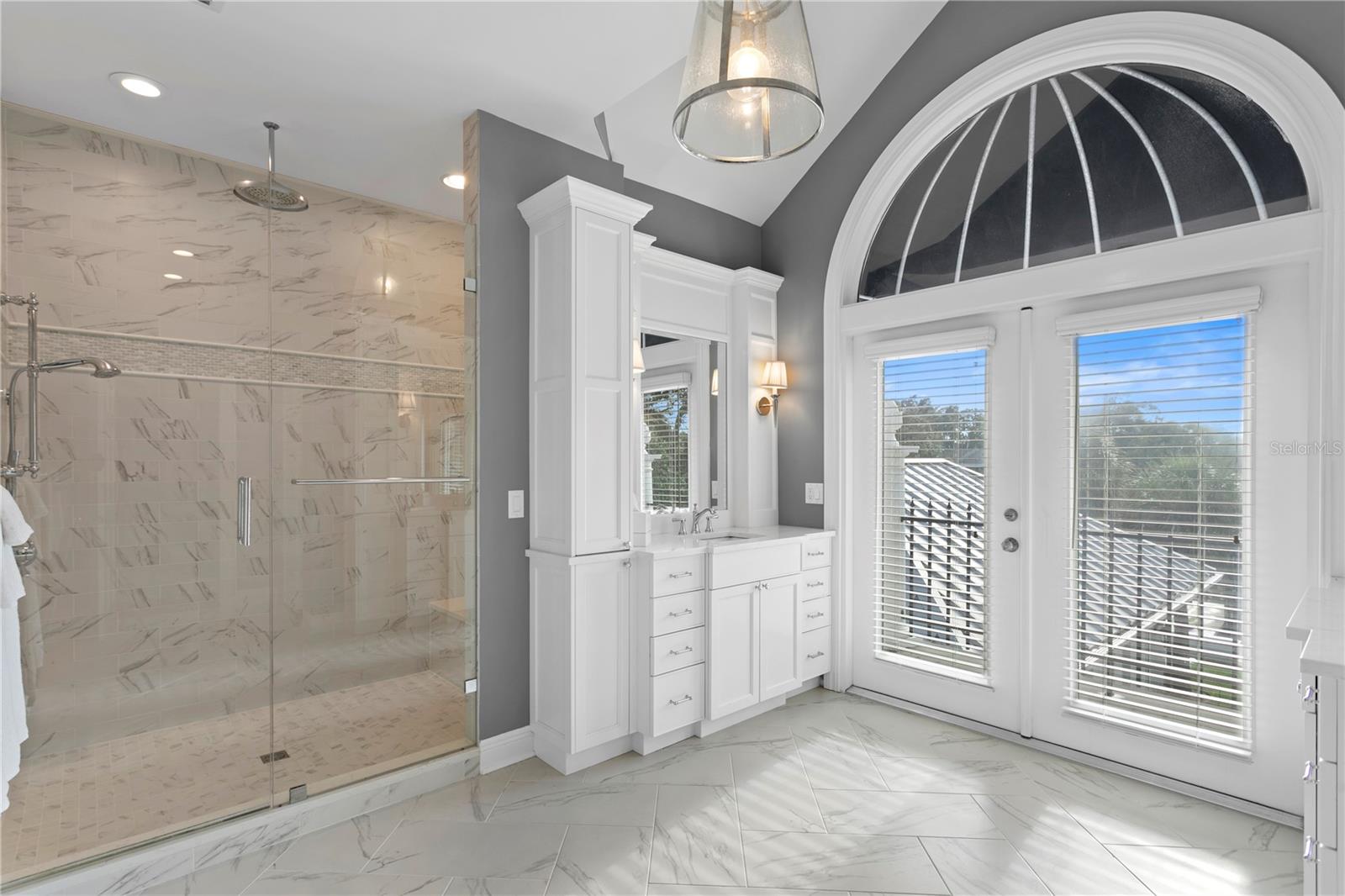 SUNSET PARK - Residential