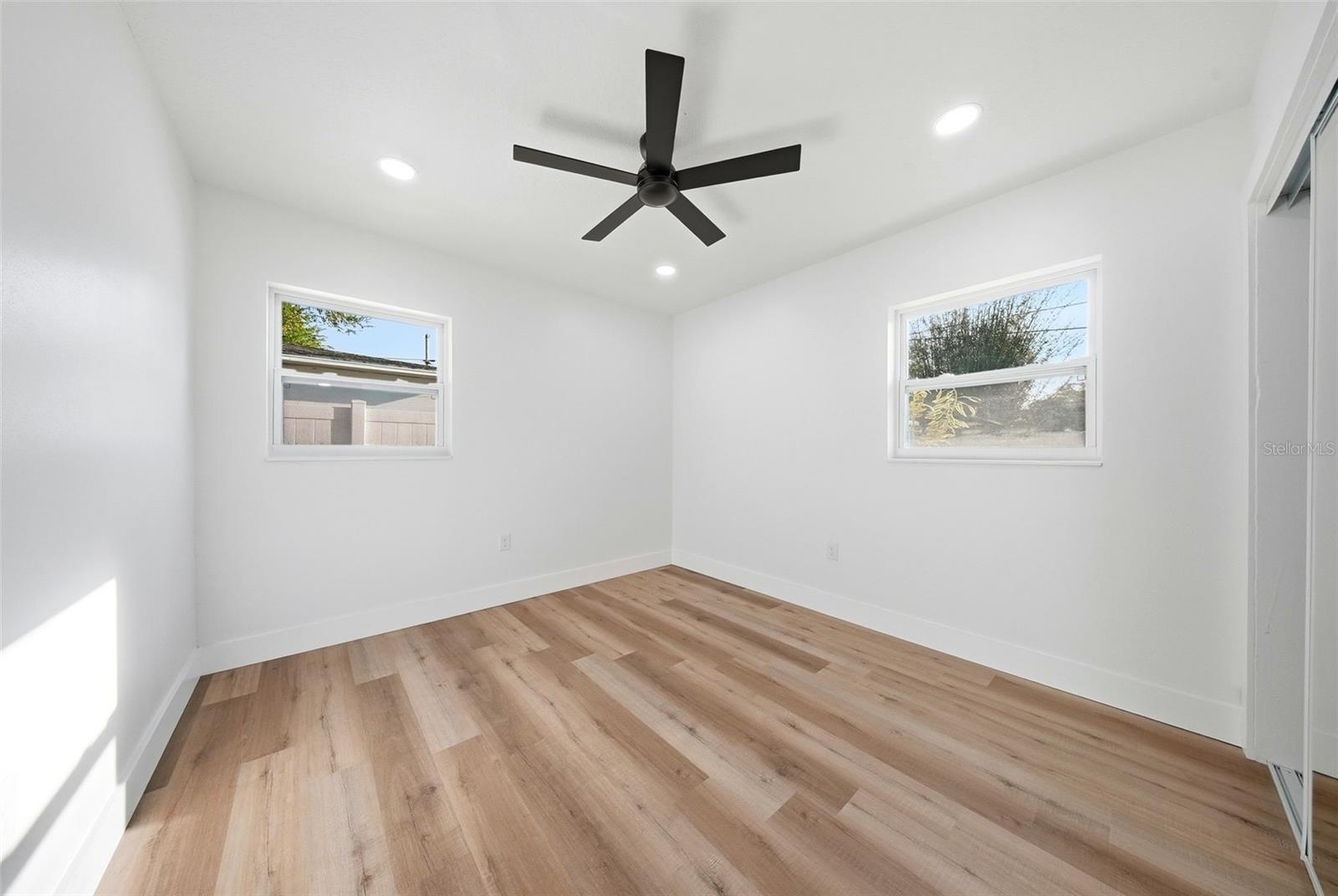 SUN HAVEN HOMES UNIT 3 - Residential