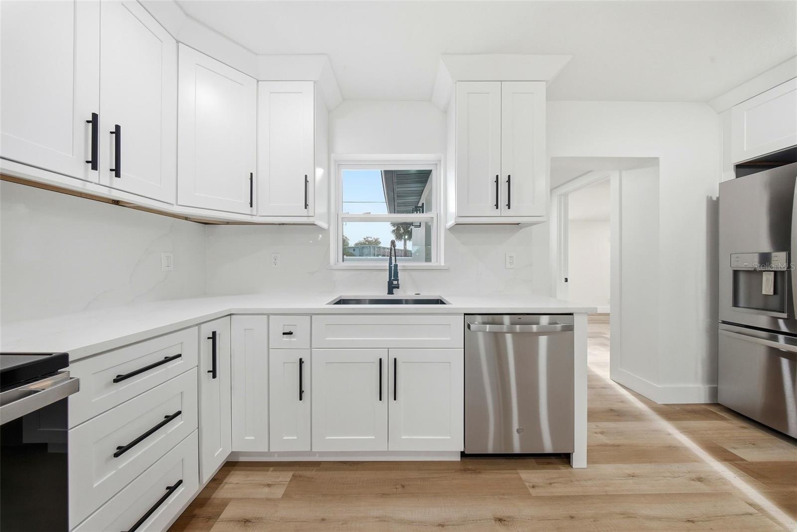 SUN HAVEN HOMES UNIT 3 - Residential