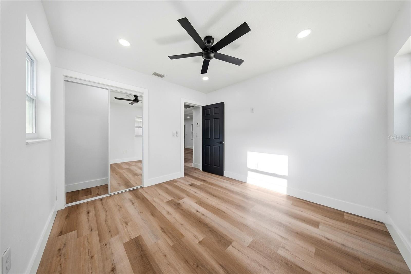 SUN HAVEN HOMES UNIT 3 - Residential