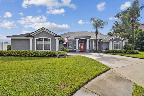 A home in LAKELAND