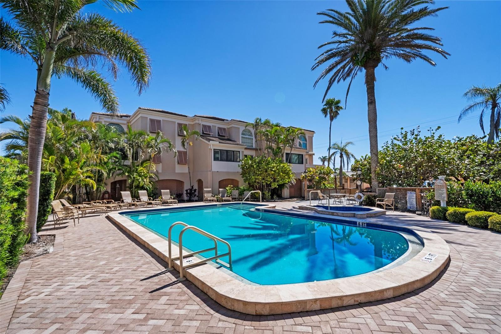 COQUILLE - Residential