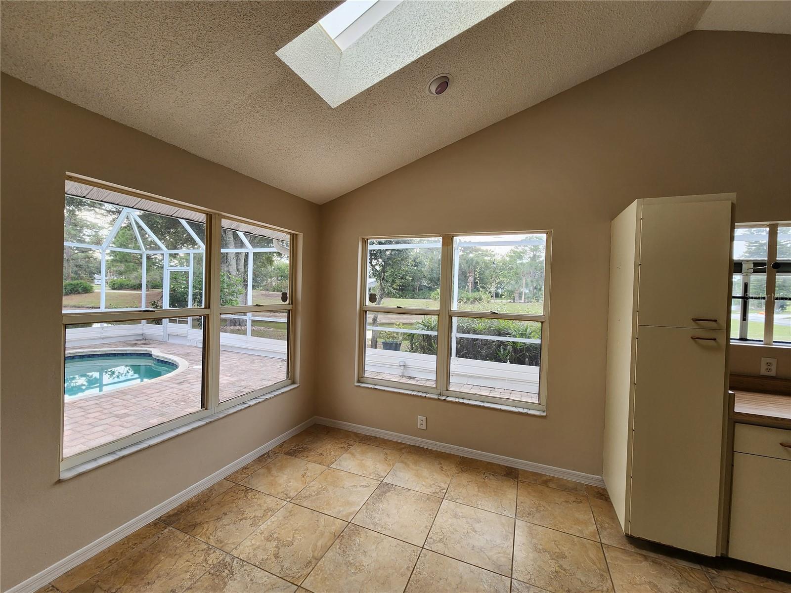 CEDAR CREEK - Residential