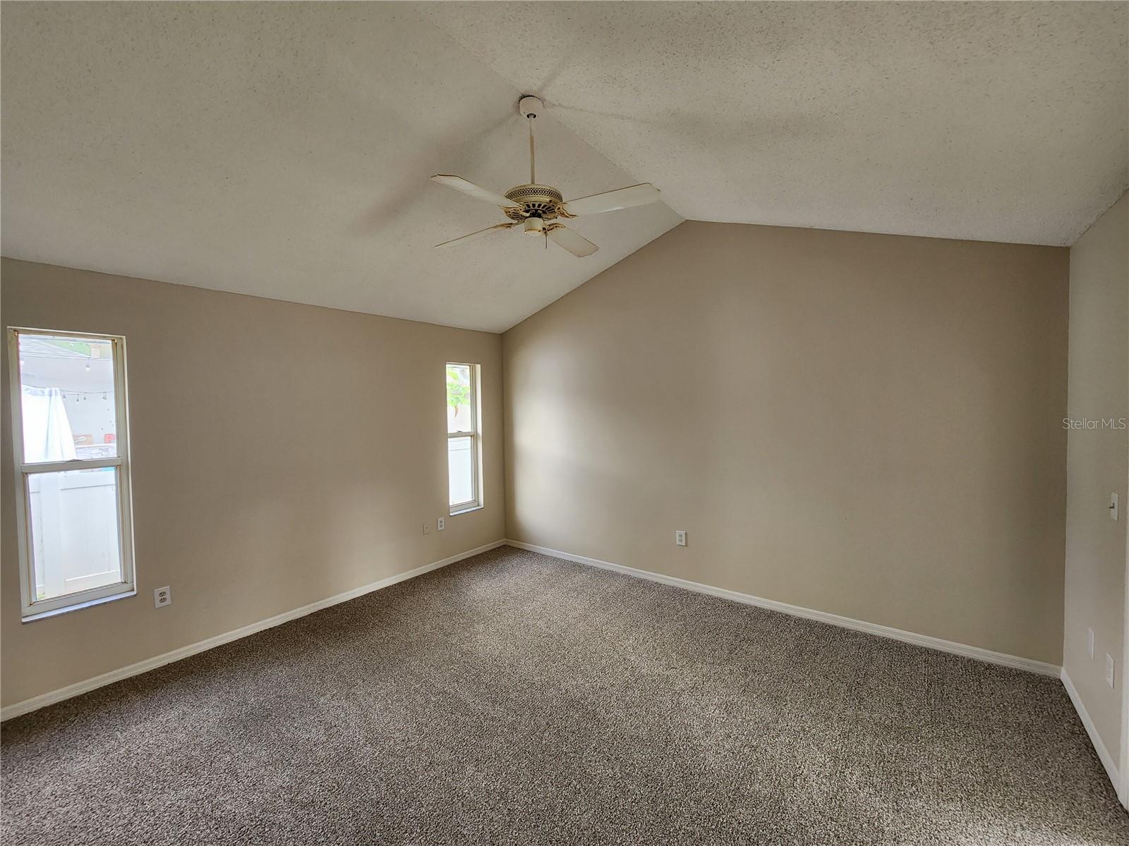 CEDAR CREEK - Residential