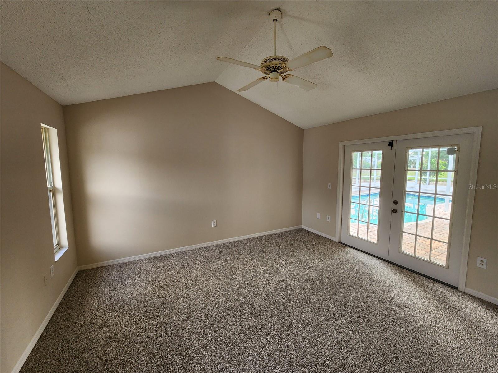 CEDAR CREEK - Residential