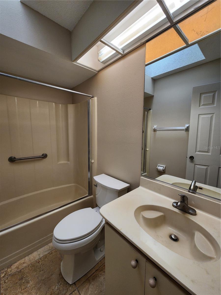 CEDAR CREEK - Residential