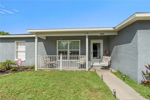 A home in HOMOSASSA