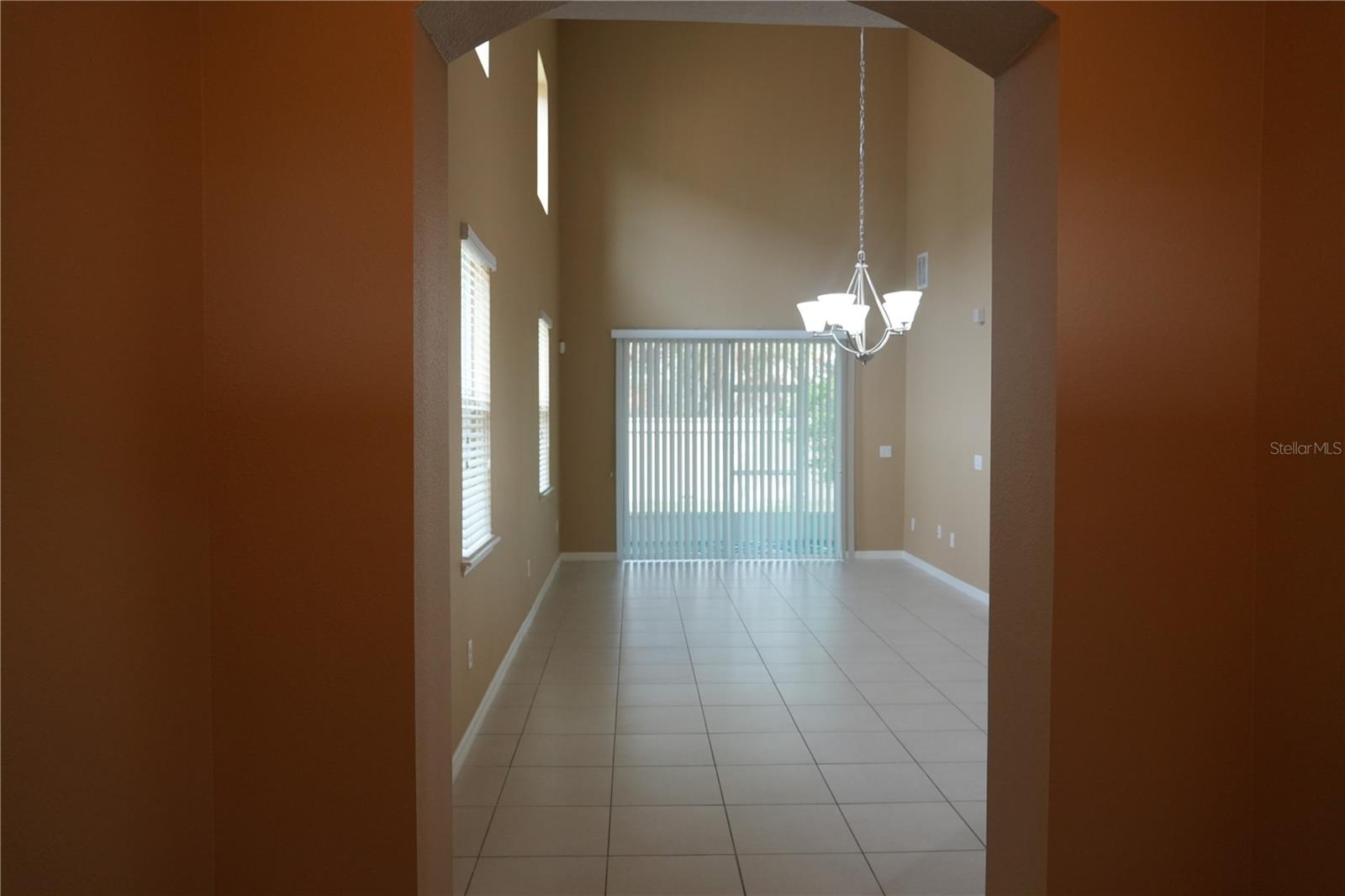 BROADWAY CENTRE TWNHMS - Residential Lease