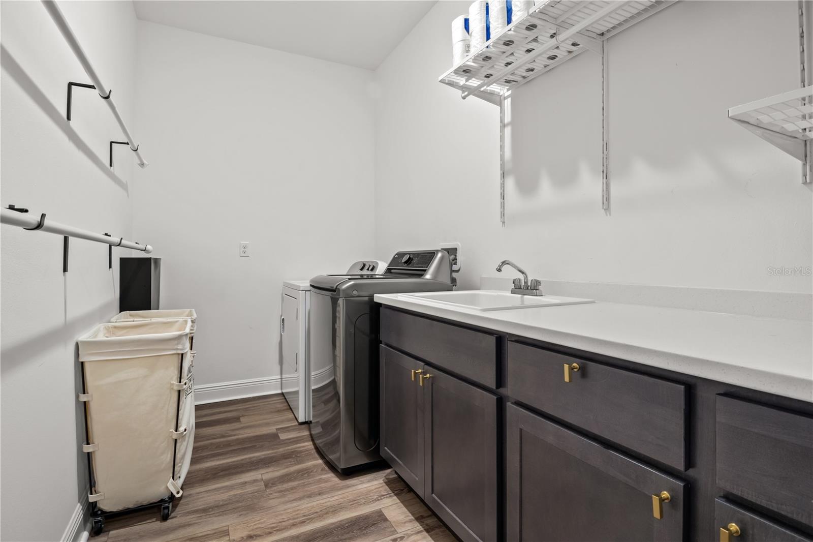 TWIN RIVERS PH V-A4 - Residential