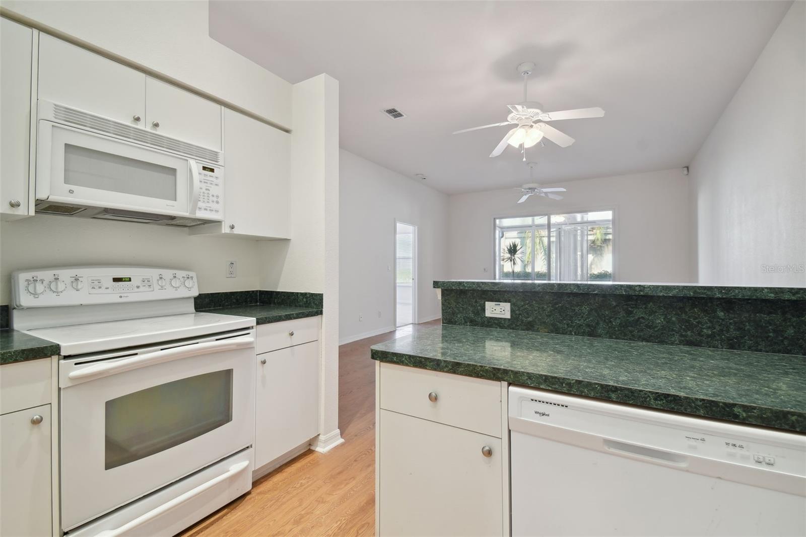 SUMMERTREE PRCL 04 - Residential Lease