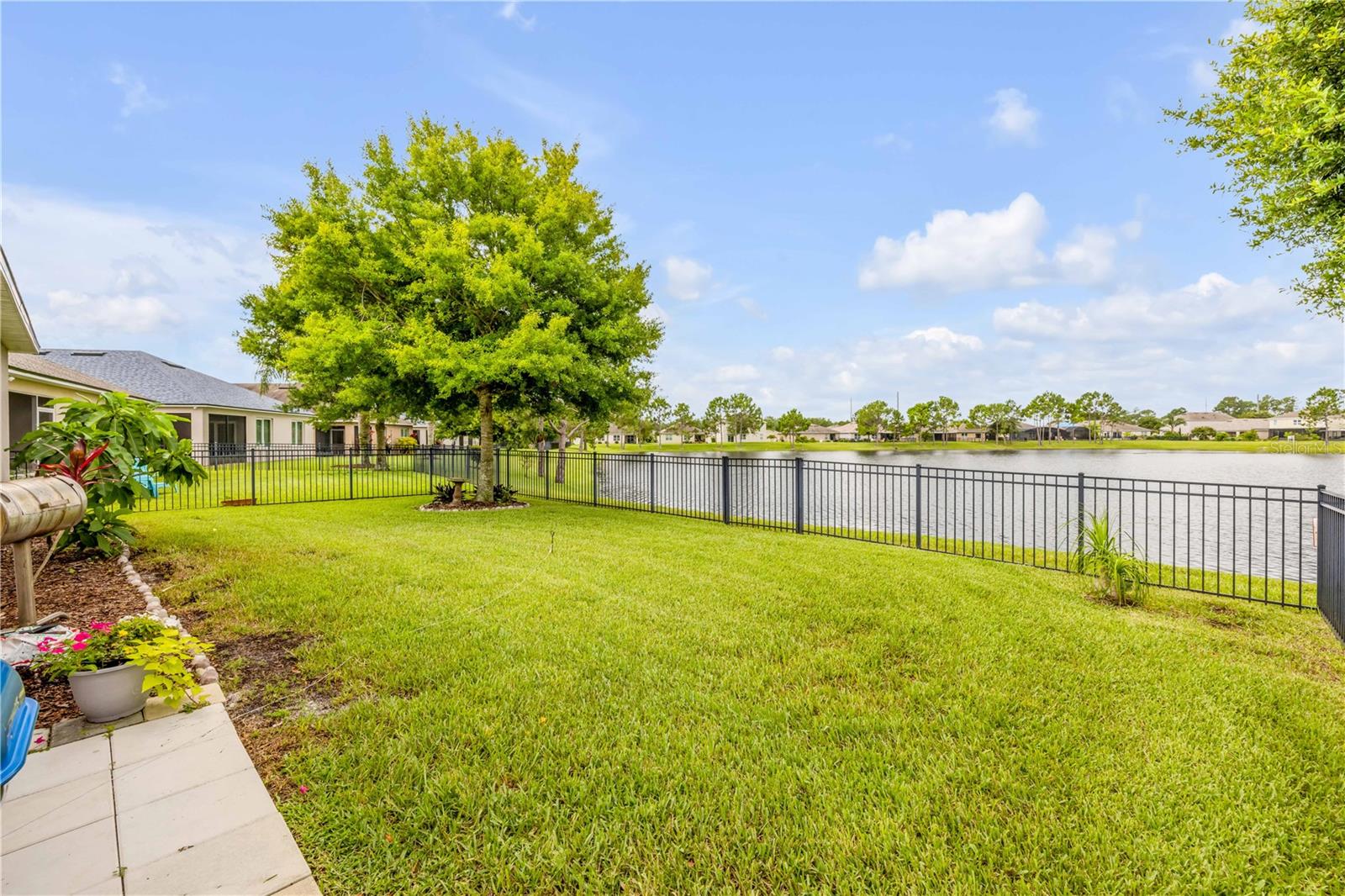 448 WHITE CORAL LANE