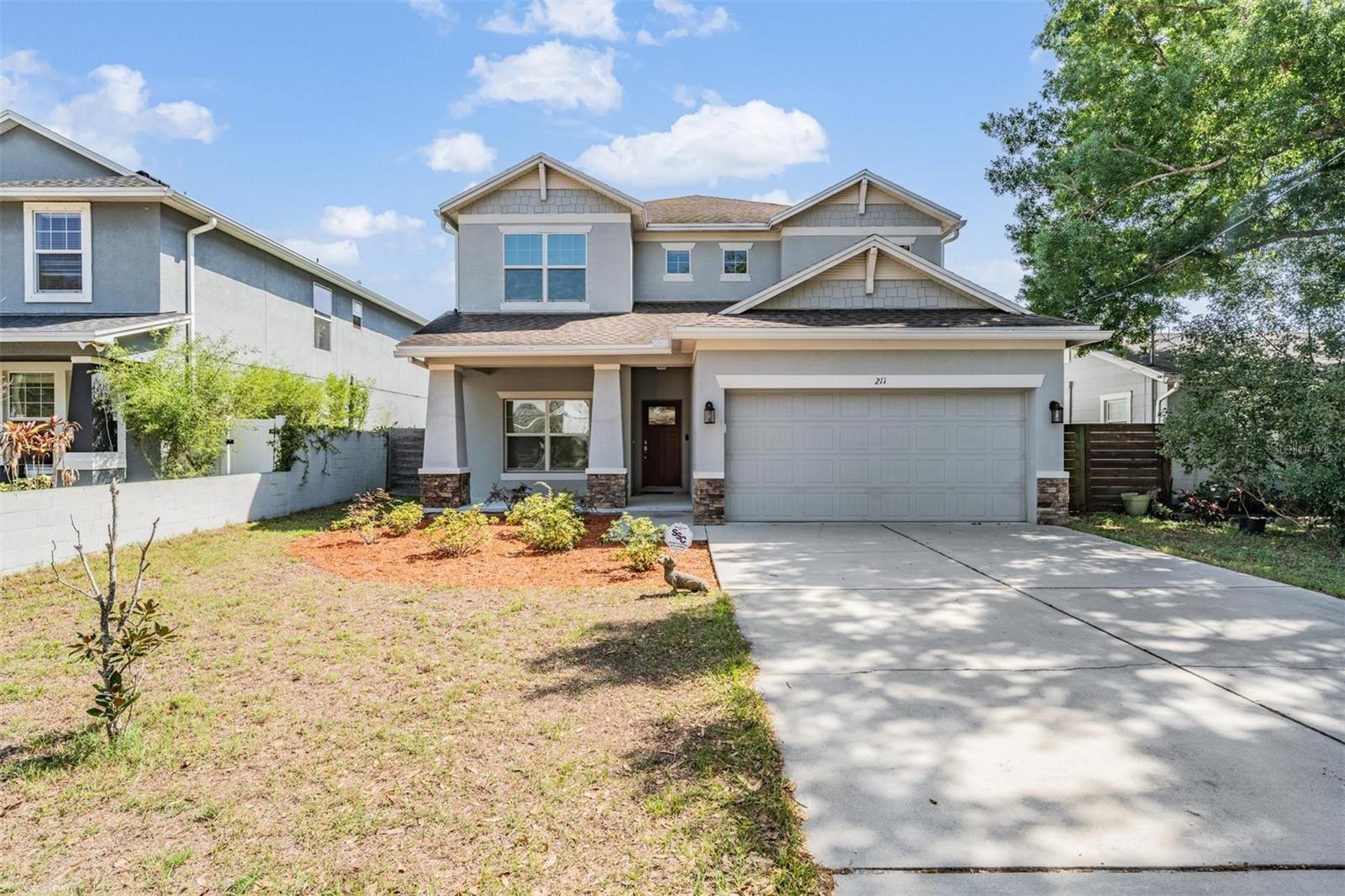 WOOD LYNNE - Residential