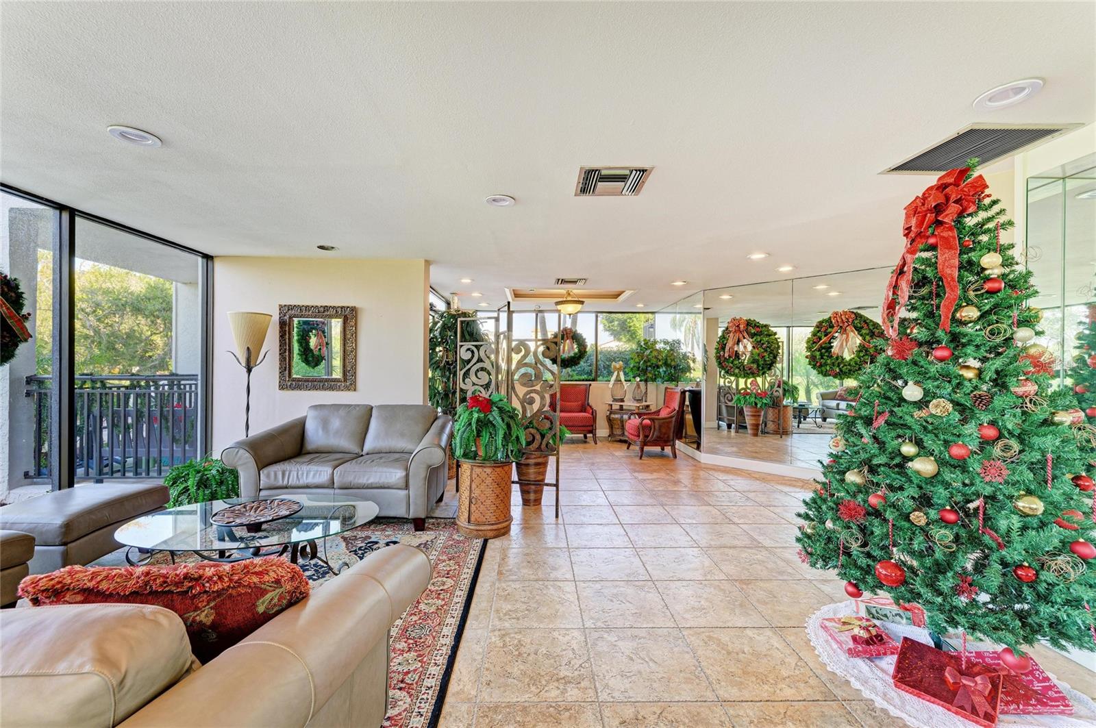 VISTA DE ORA PLAYA ESCONDIDA - Residential