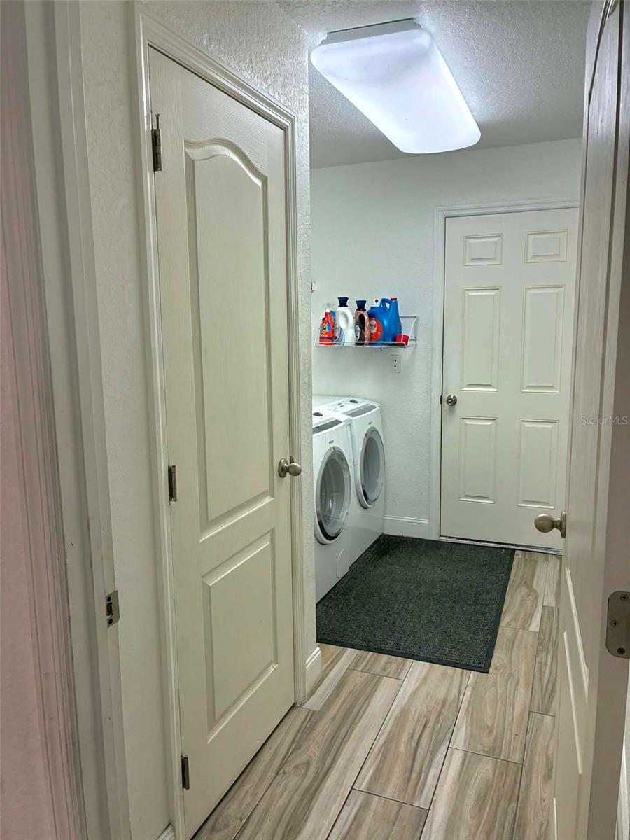 MEADOW GLENN UN 03A - Residential