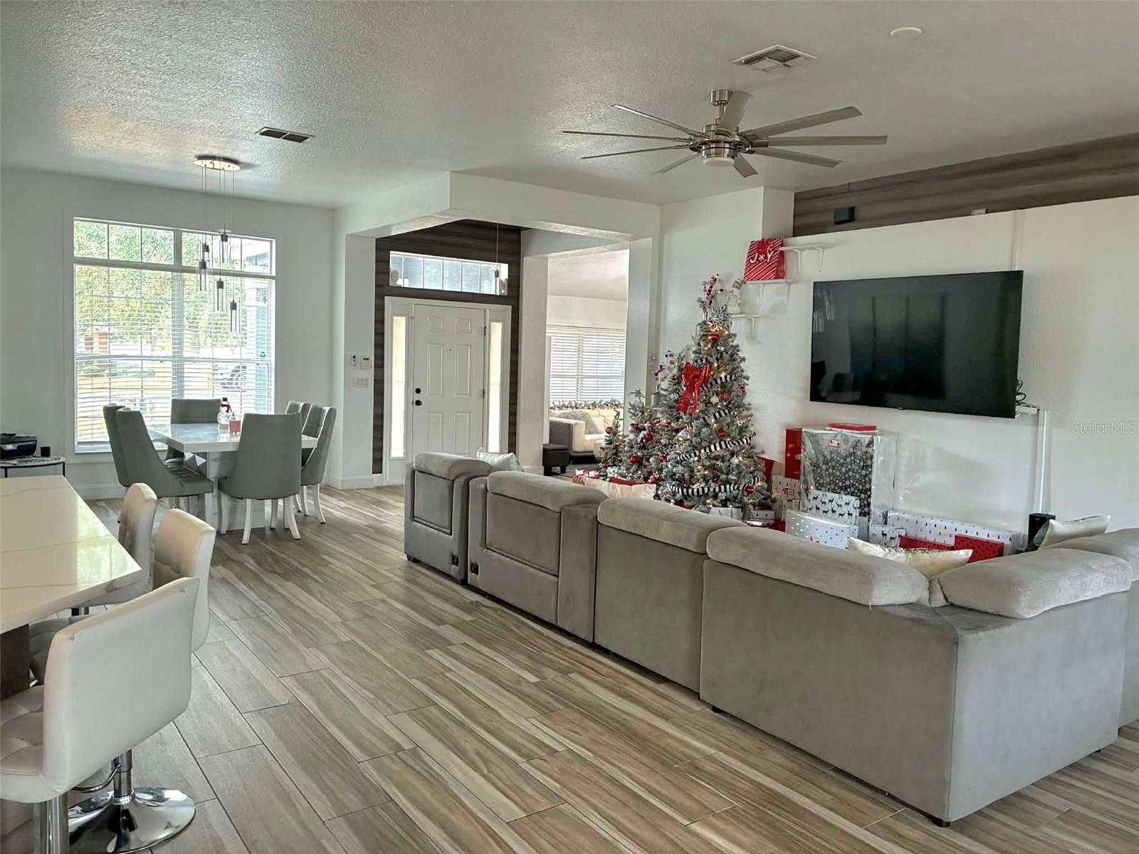 MEADOW GLENN UN 03A - Residential