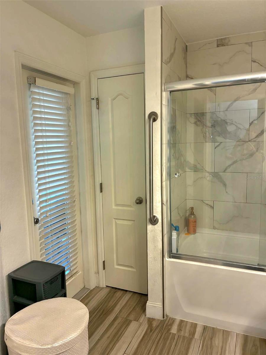 MEADOW GLENN UN 03A - Residential