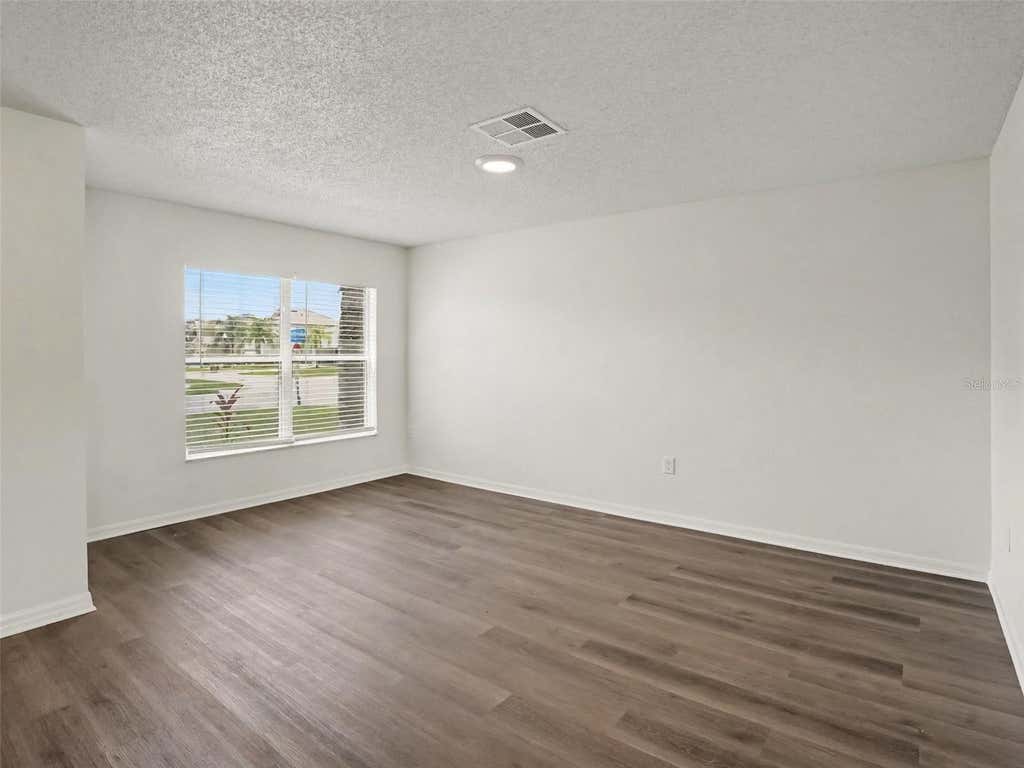 Photo of 901 Anchorage Lane, Kissimmee, FL 34744 (MLS # O6437046)