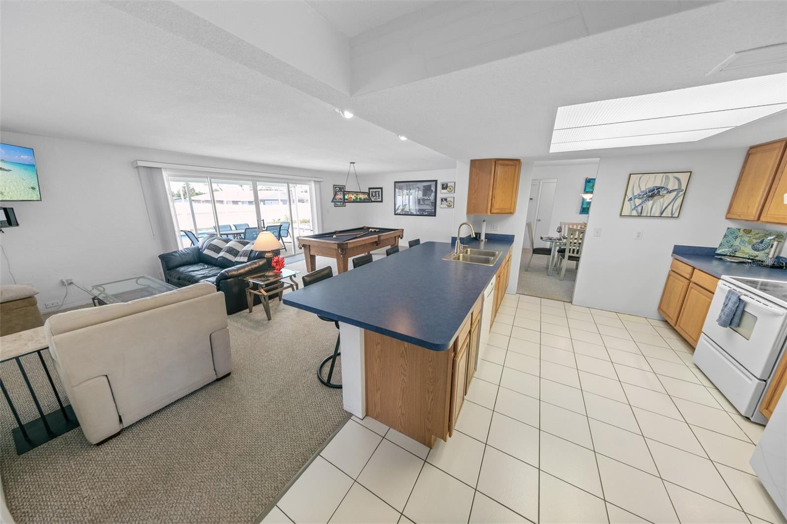 4346 CANDLEWOOD LANE