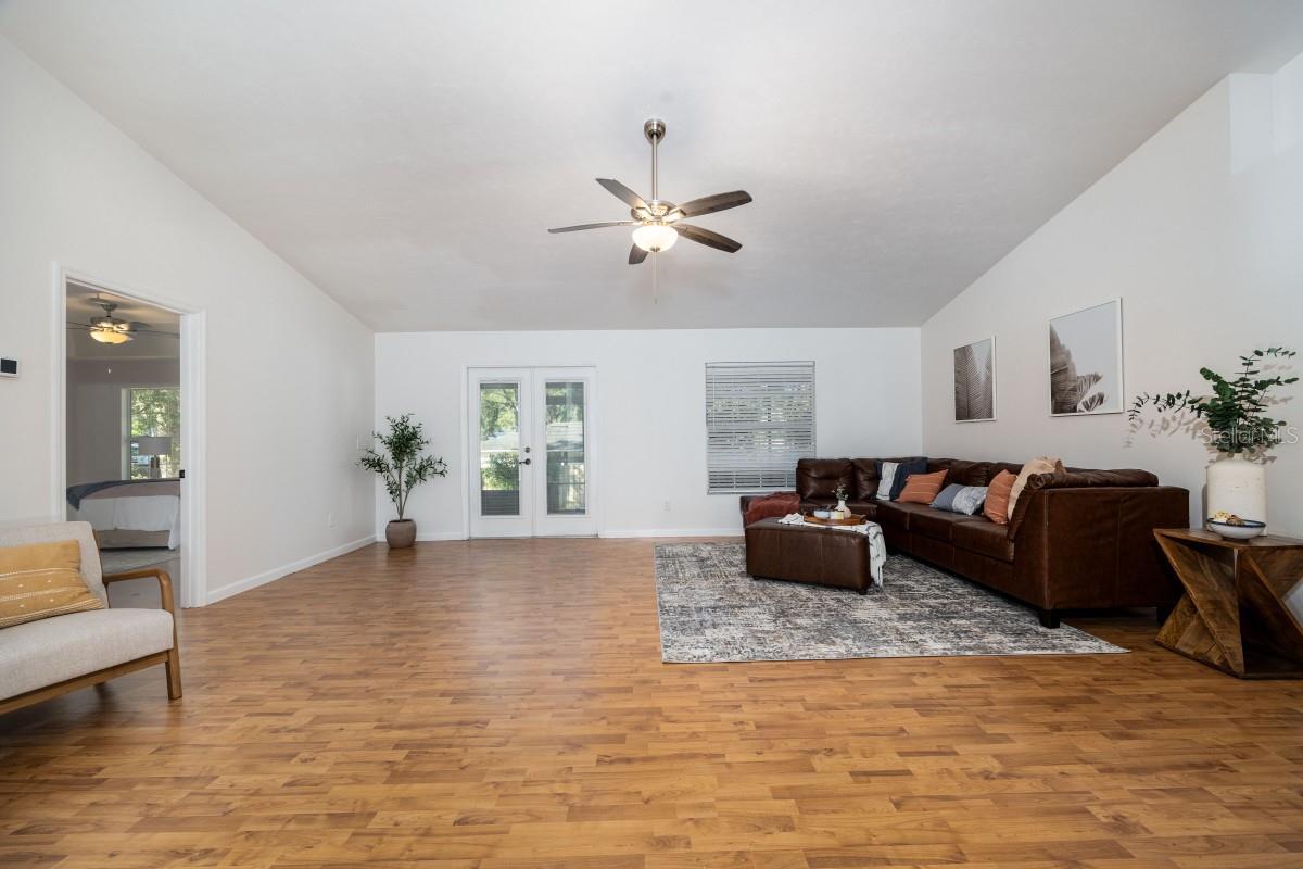 REPLAT SYLVANIA TERRACE - Residential