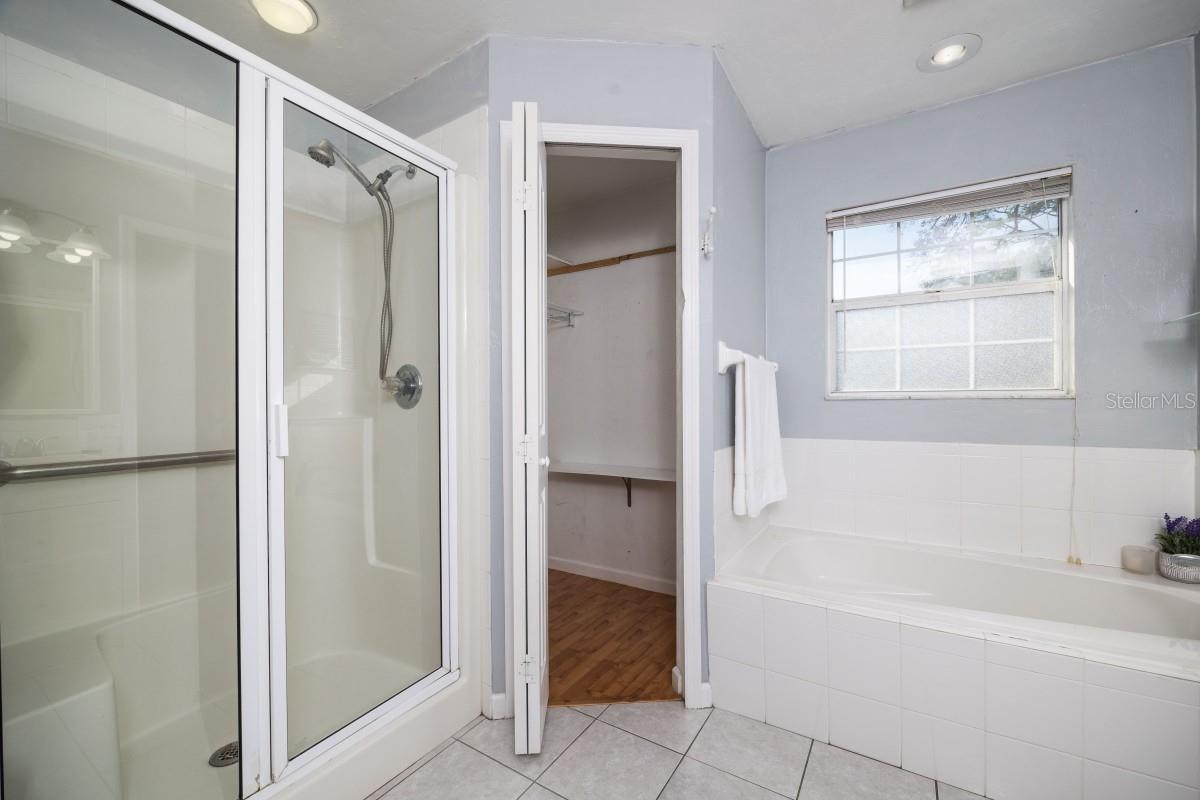 REPLAT SYLVANIA TERRACE - Residential