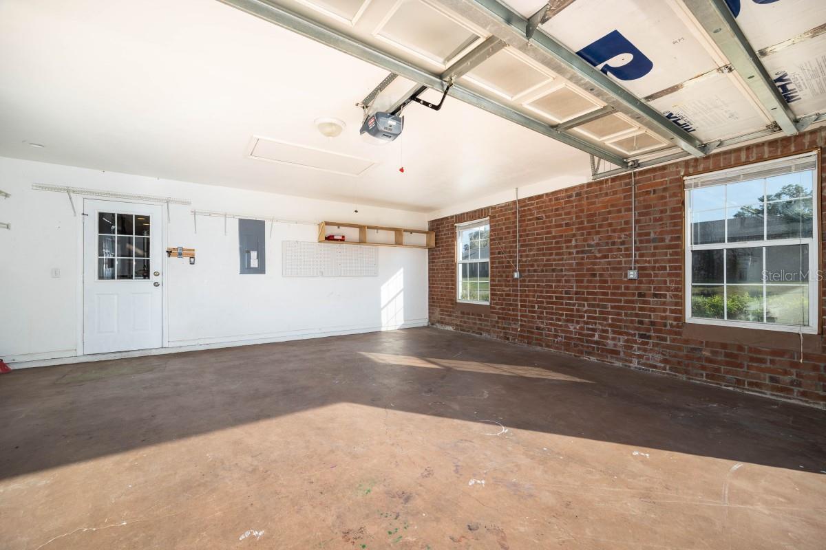 REPLAT SYLVANIA TERRACE - Residential