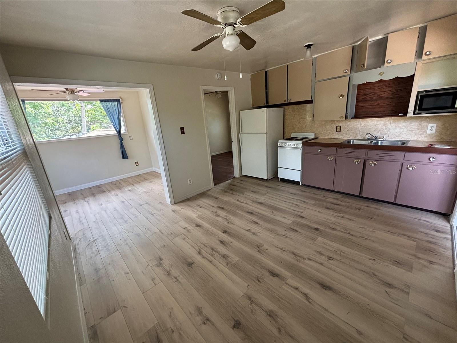 HARBOR VISTA - Residential Lease