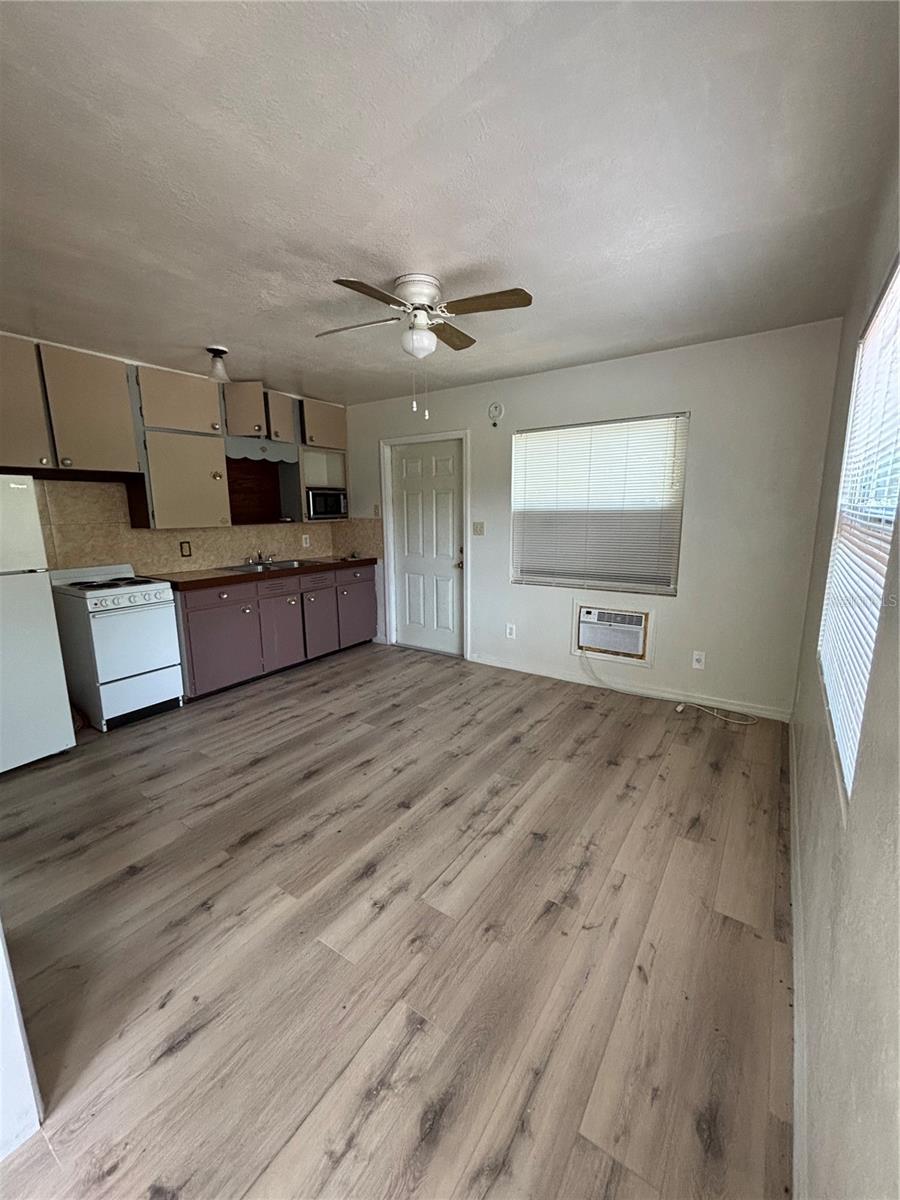 HARBOR VISTA - Residential Lease