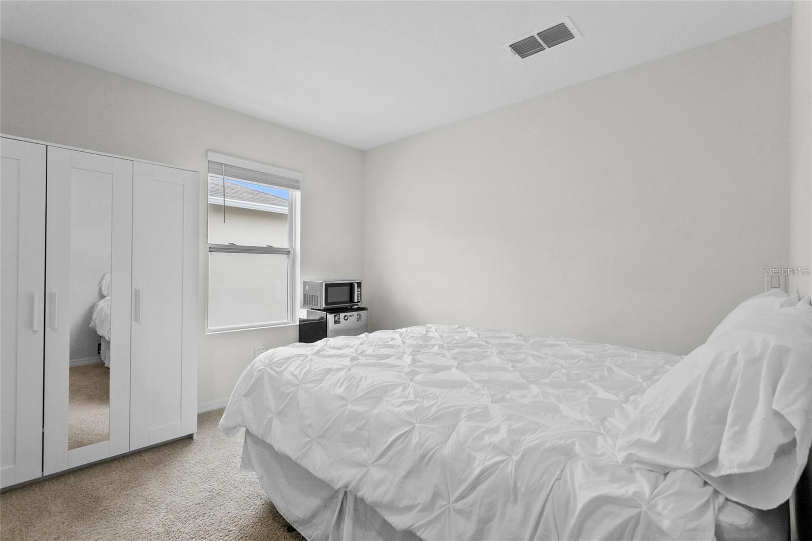 KINDRED PH 1FA - Residential Lease