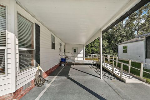 A home in LADY LAKE