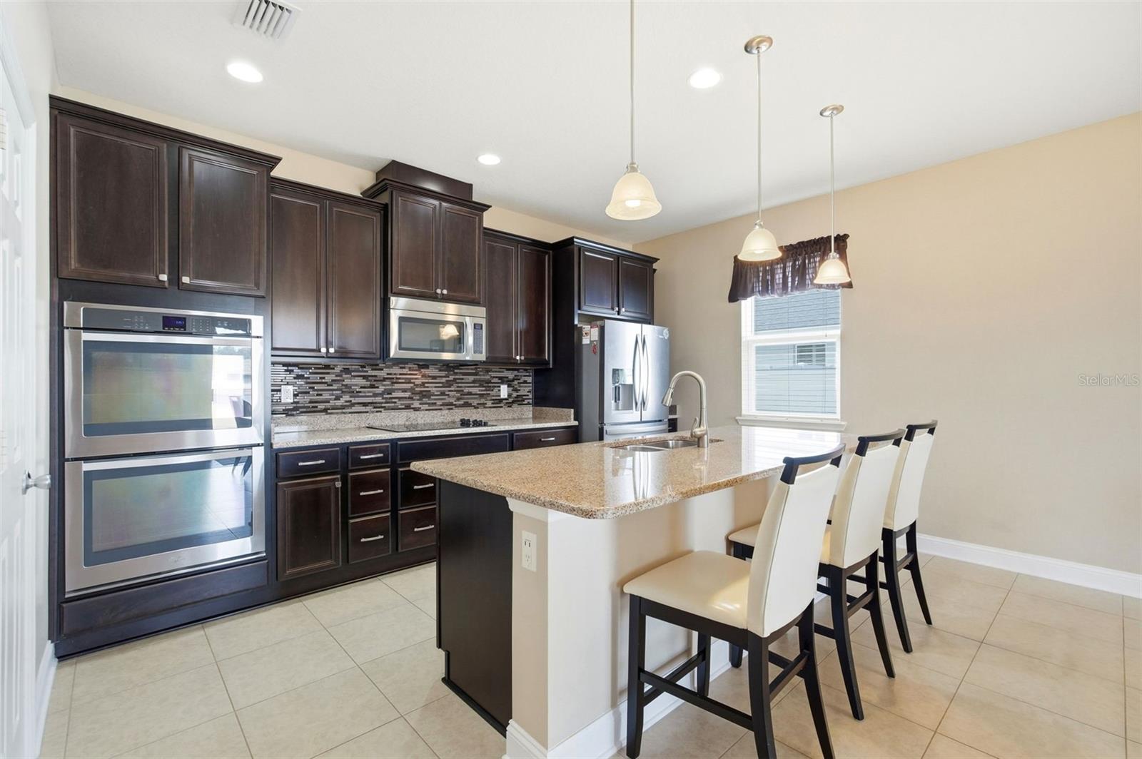 GRAND LNDGS PH 01 - Residential