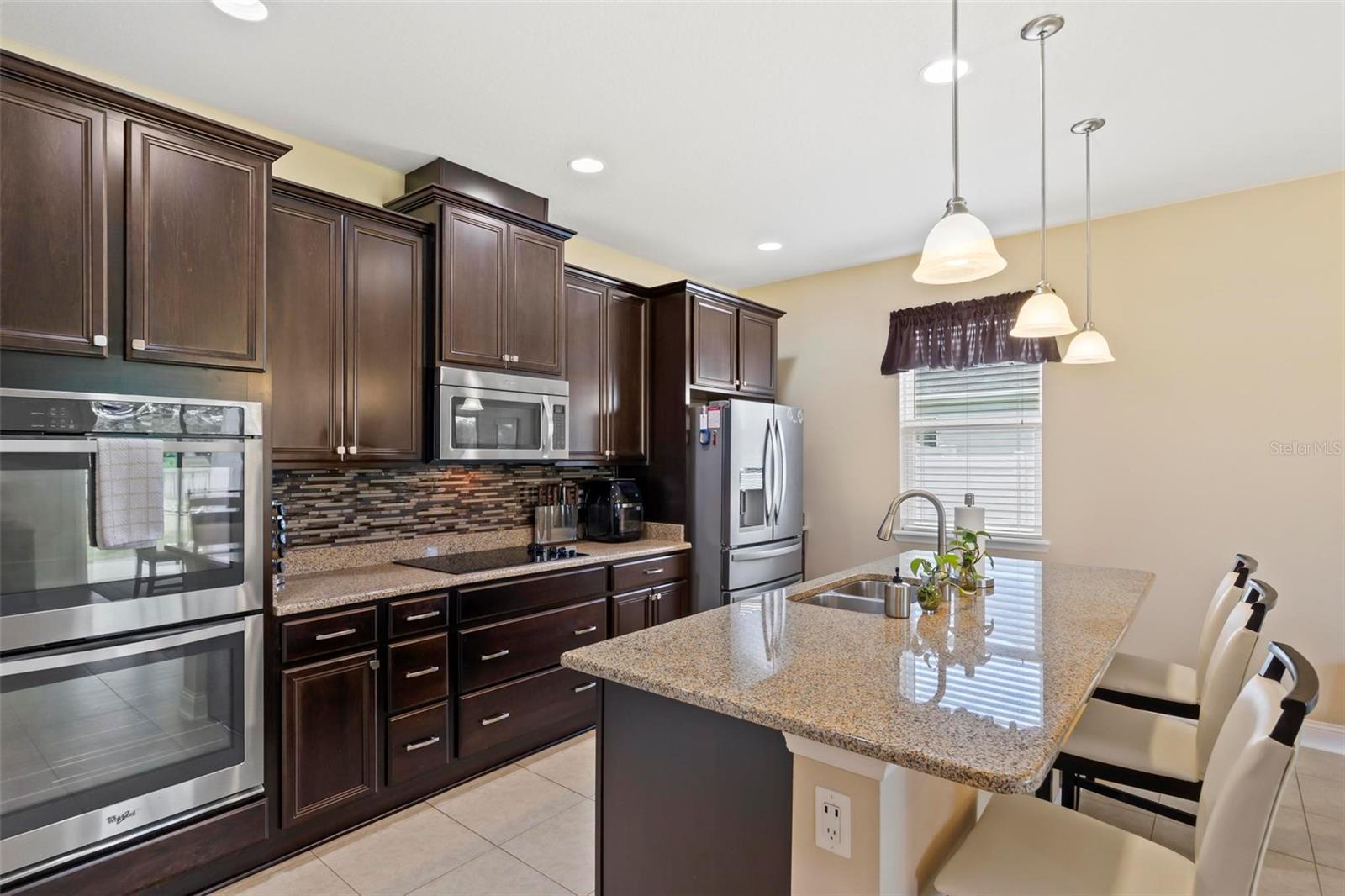 GRAND LNDGS PH 01 - Residential