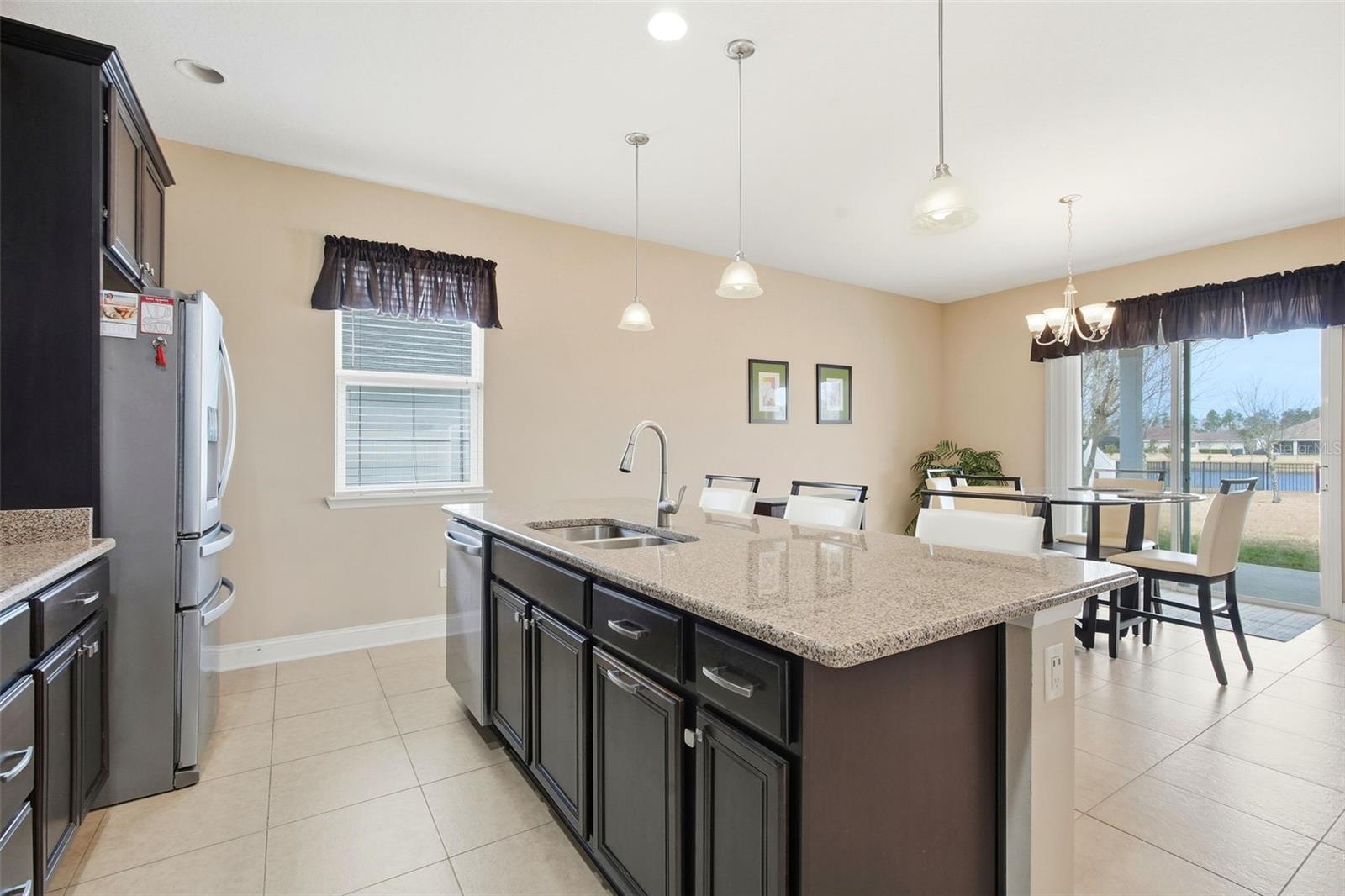 GRAND LNDGS PH 01 - Residential